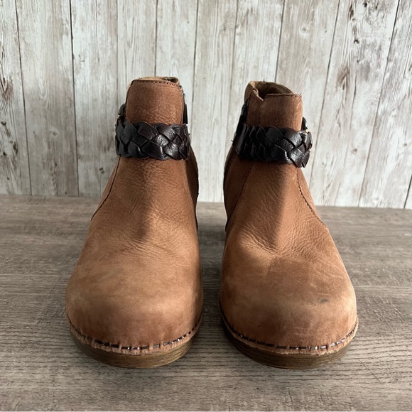 Dansko Michelle Ankle Boots Braided Ankle Strap Wedge Heel Leather 8.5-9 - Picture 3 of 7